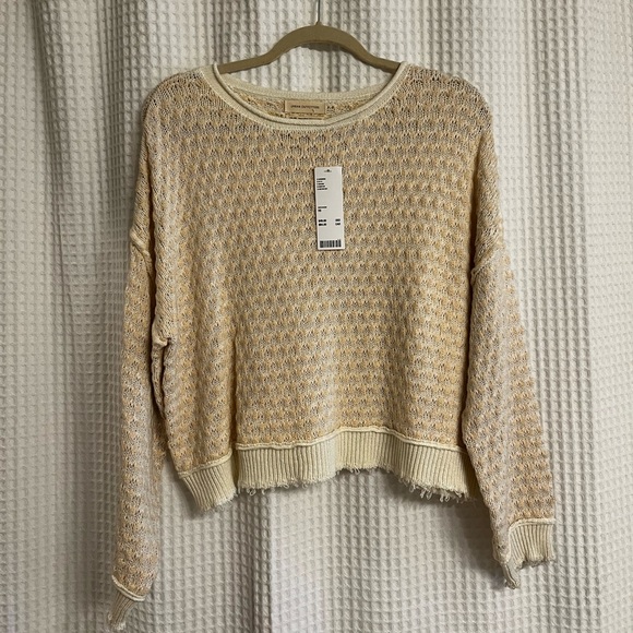 Urban Outfitters Sweater Bundle - Picture 4 of 7